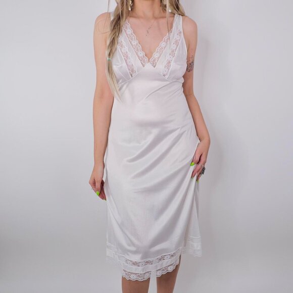 VINTAGE BRIDAL HONEYMOON WHITE MAXI SLIP DRESS - Picture 6 of 8